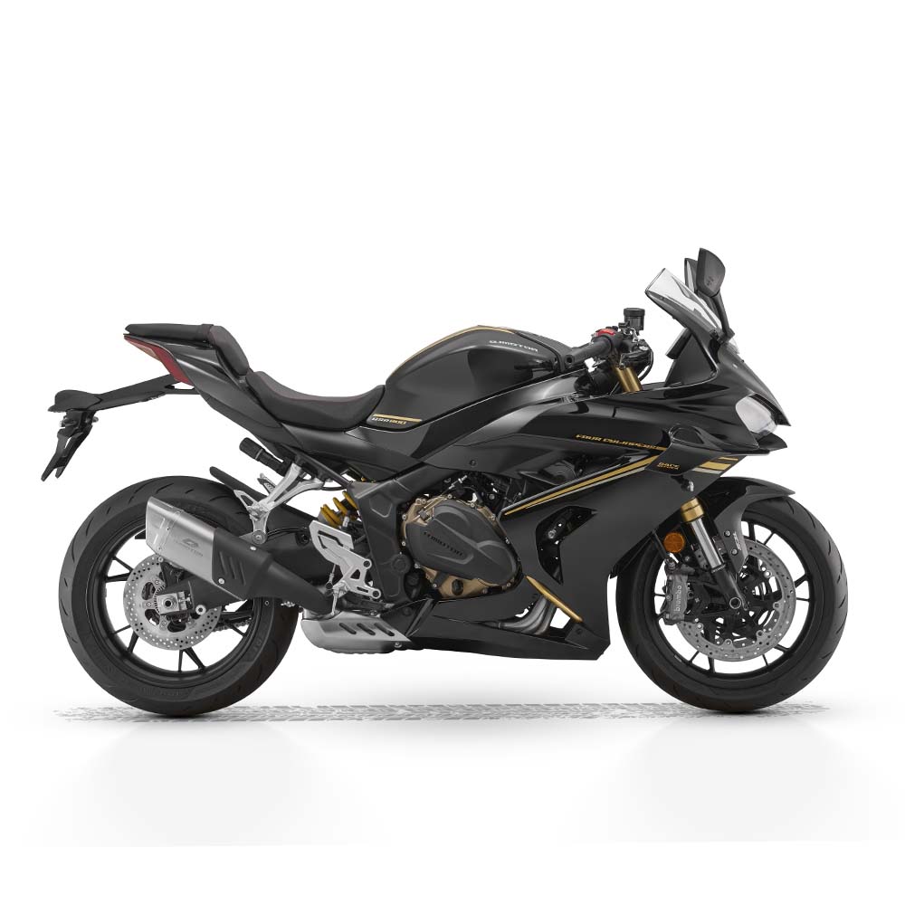 Мотоцикл QJ SRK 800 RR (черный)