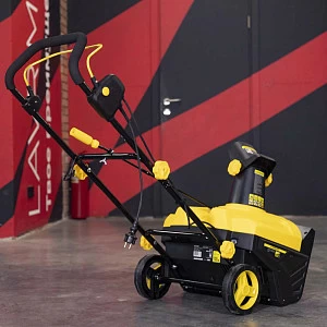 Снегоуборщик Huter SGC 2300E электро