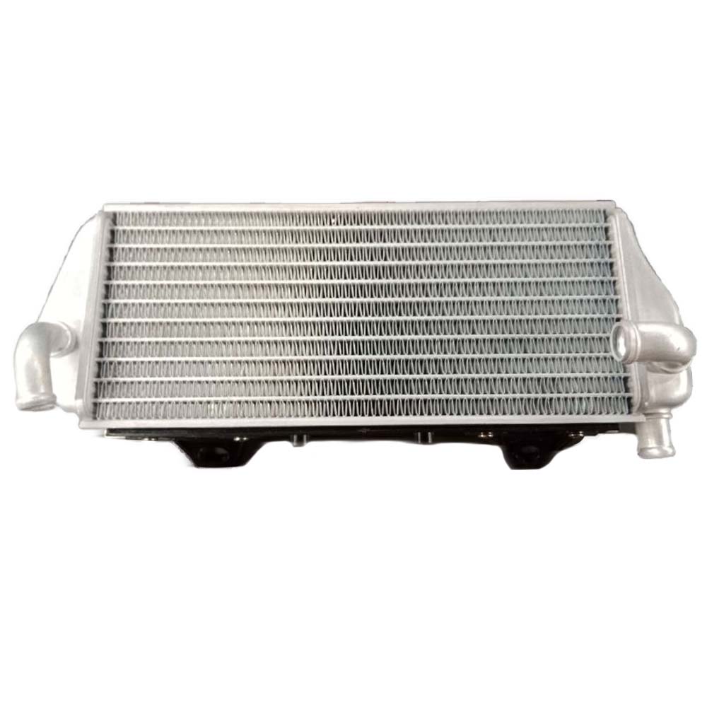 Радиатор вод.охл. левый GR8 2T 300